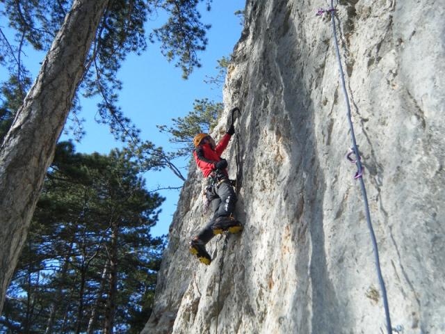 Drytooling in Ternitz 02