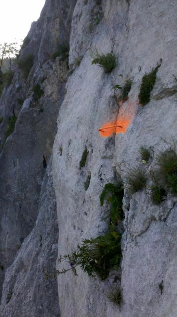 Bewegungsmelder auf der Sonnenuhrwand