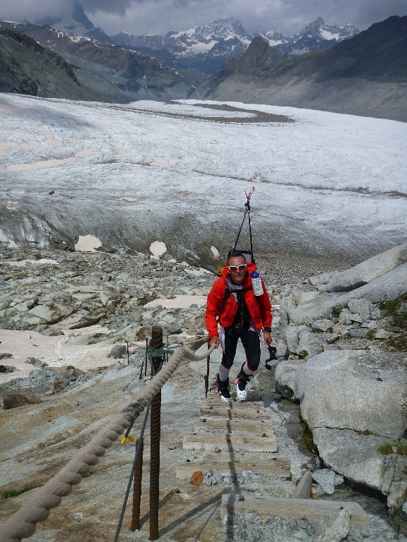 30 Zustieg Monte Rosa Hütte