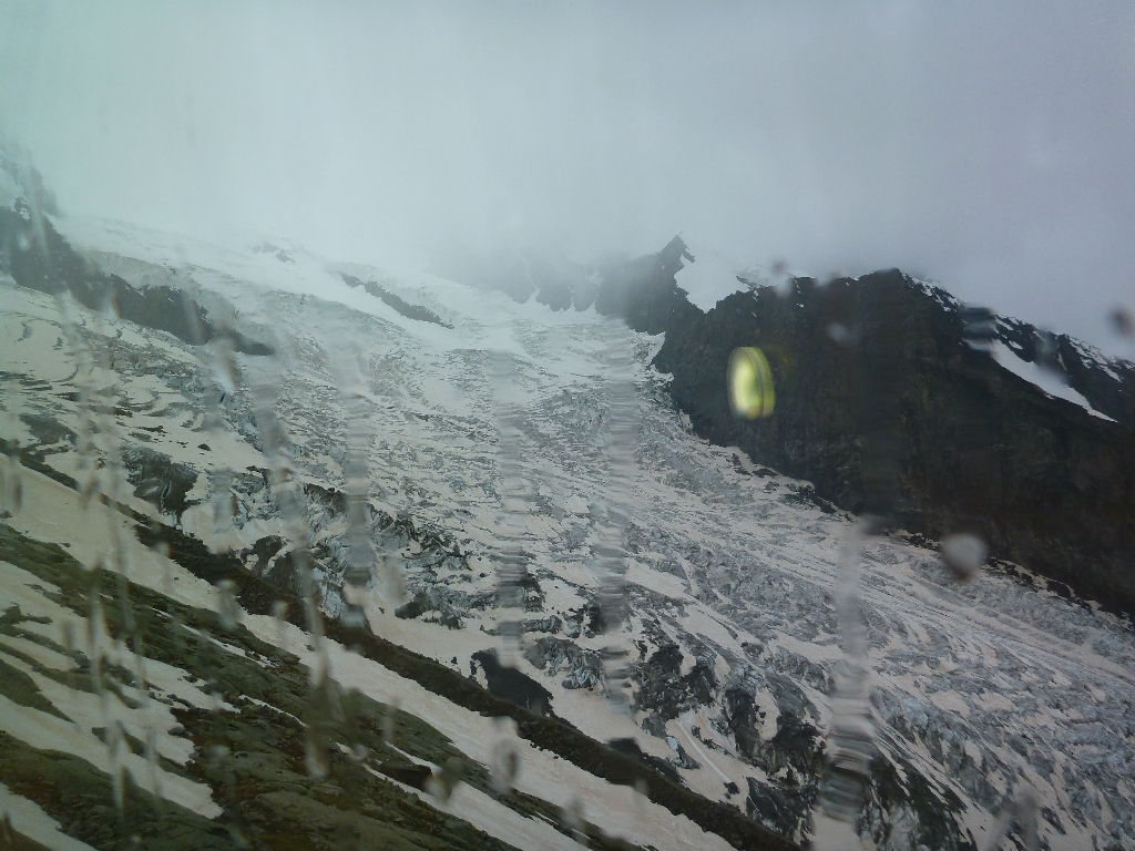 35 Zustieg Monte Rosa Hütte