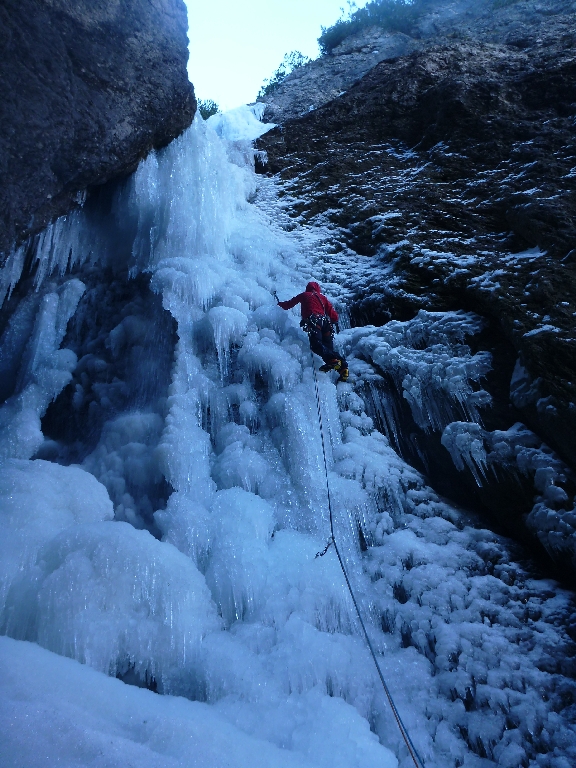 28 Pisiadu Eisfall Süd Tirol