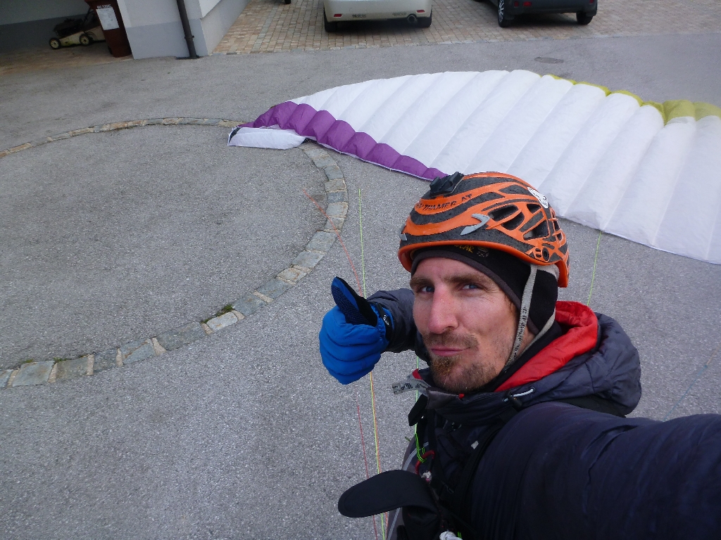 74.Schneebergflug - Landung direkt bei der Feuerwehr